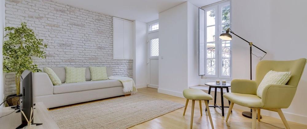 Alfama By Inside Out Apartment
